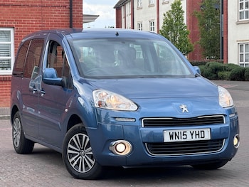 Used Peugeot Partner Tepee 2015 for sale - 79132387: Photo