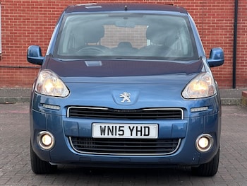 Used Peugeot Partner Tepee 2015 for sale - 79132387: Photo