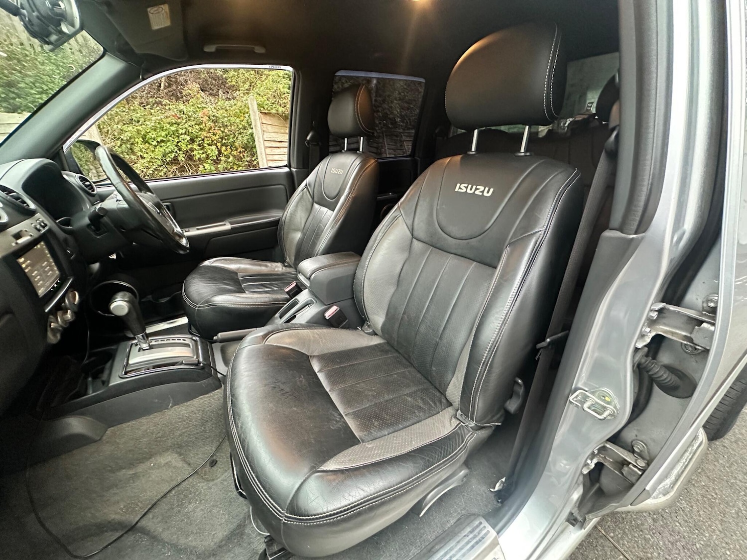 Used Isuzu Rodeo 2011 for sale - 75991325: Photo 30