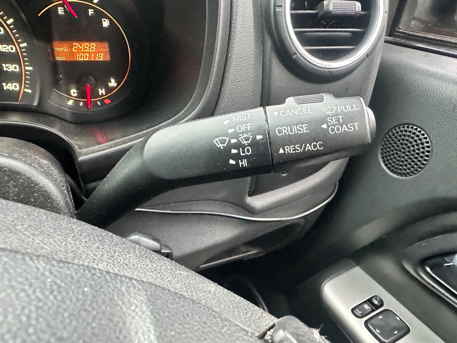 Used Isuzu Rodeo 2011 for sale - 75991325: Photo 58