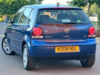Used Volkswagen Polo 2008 for sale - 79132653: Photo