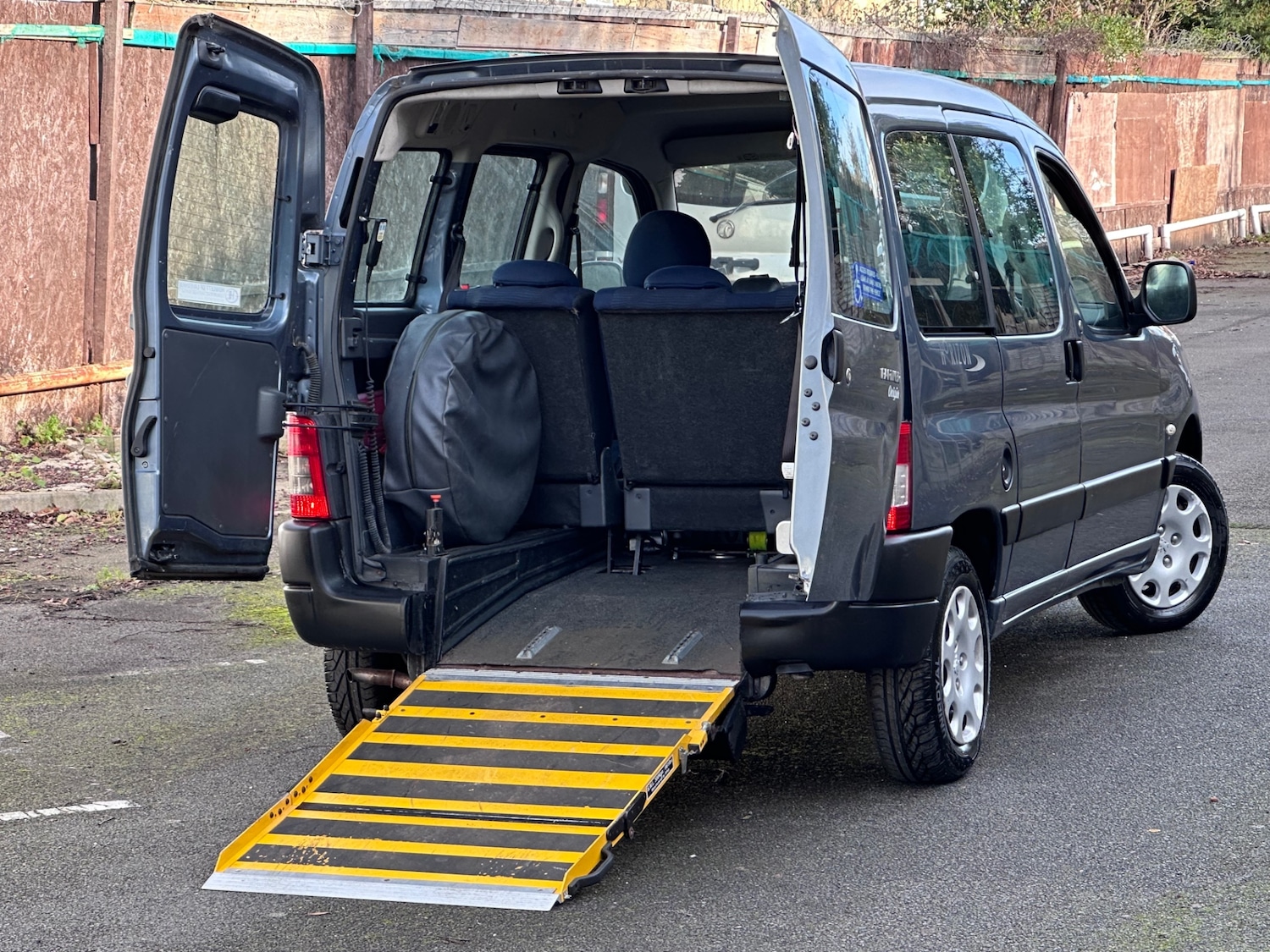 Used Peugeot Partner 2009 for sale - 77337703: Photo 21