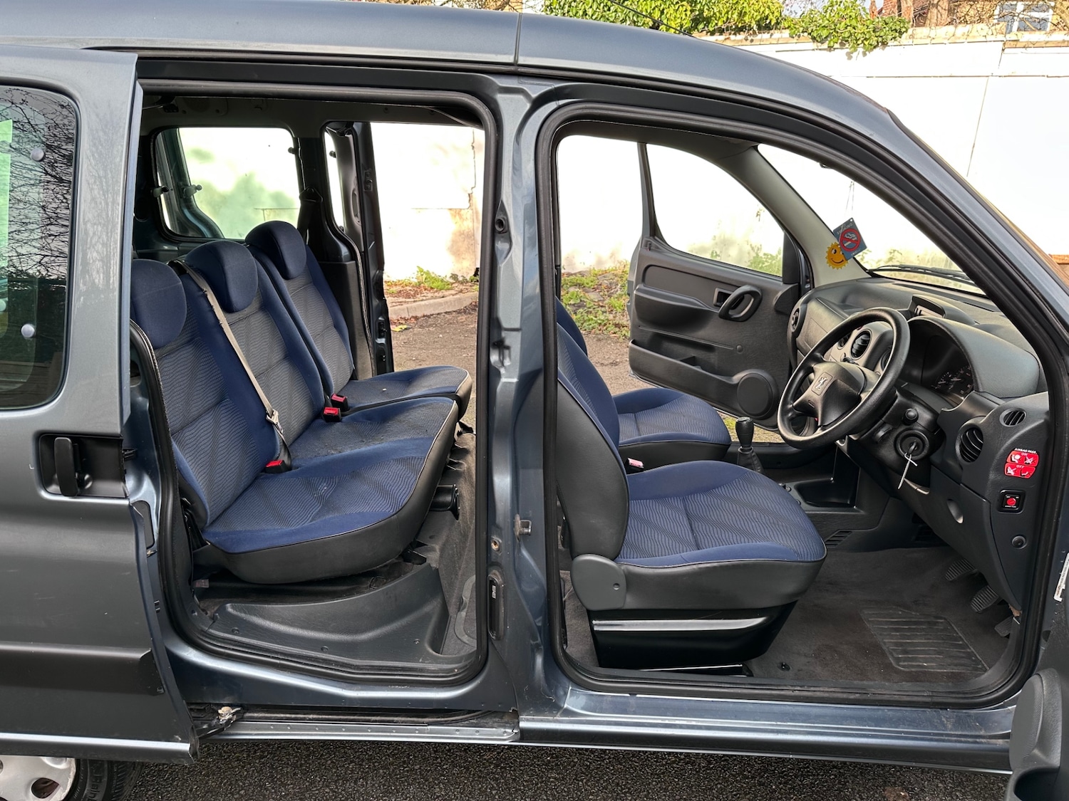 Used Peugeot Partner 2009 for sale - 77337703: Photo 29