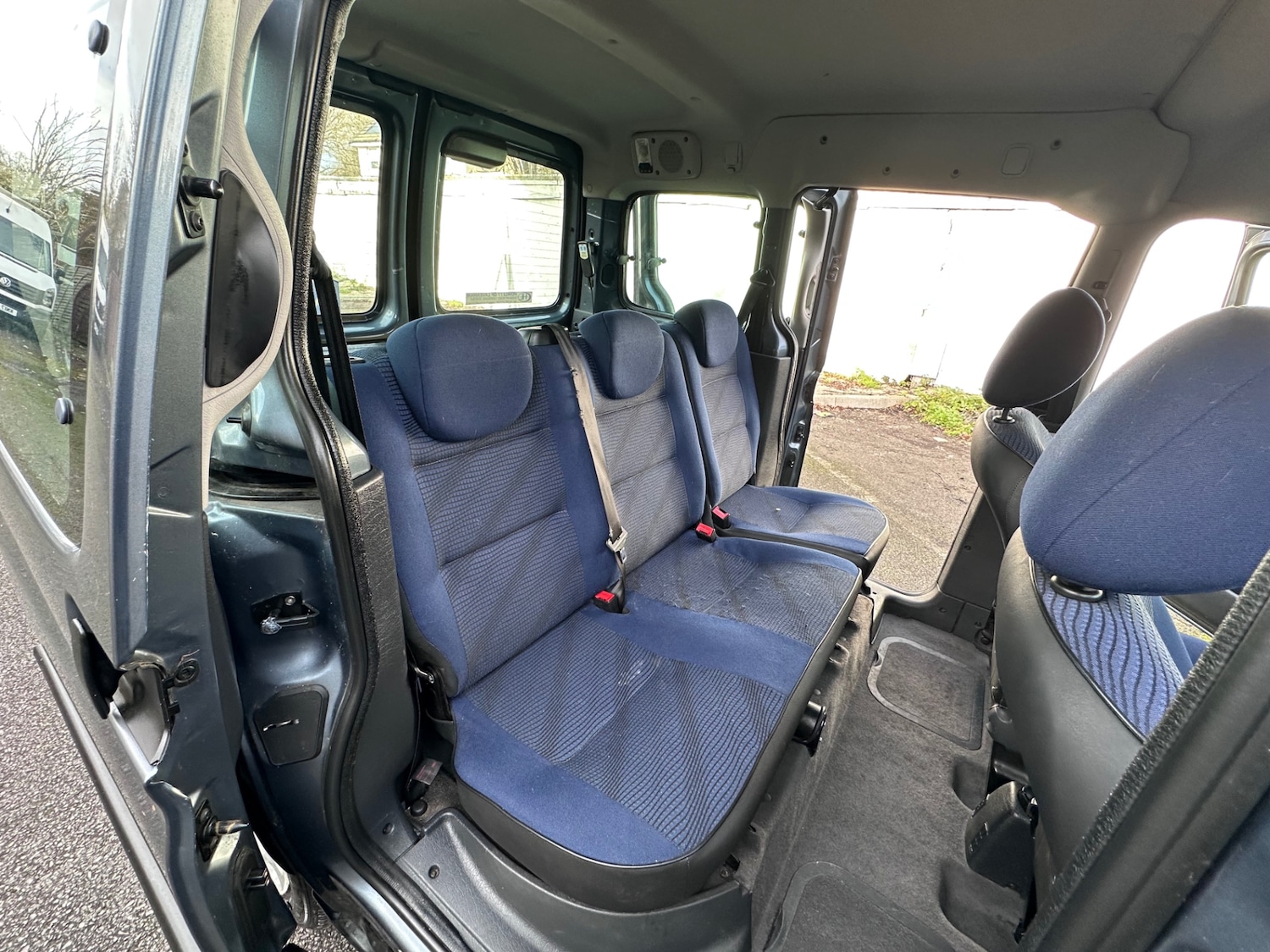 Used Peugeot Partner 2009 for sale - 77337703: Photo 35