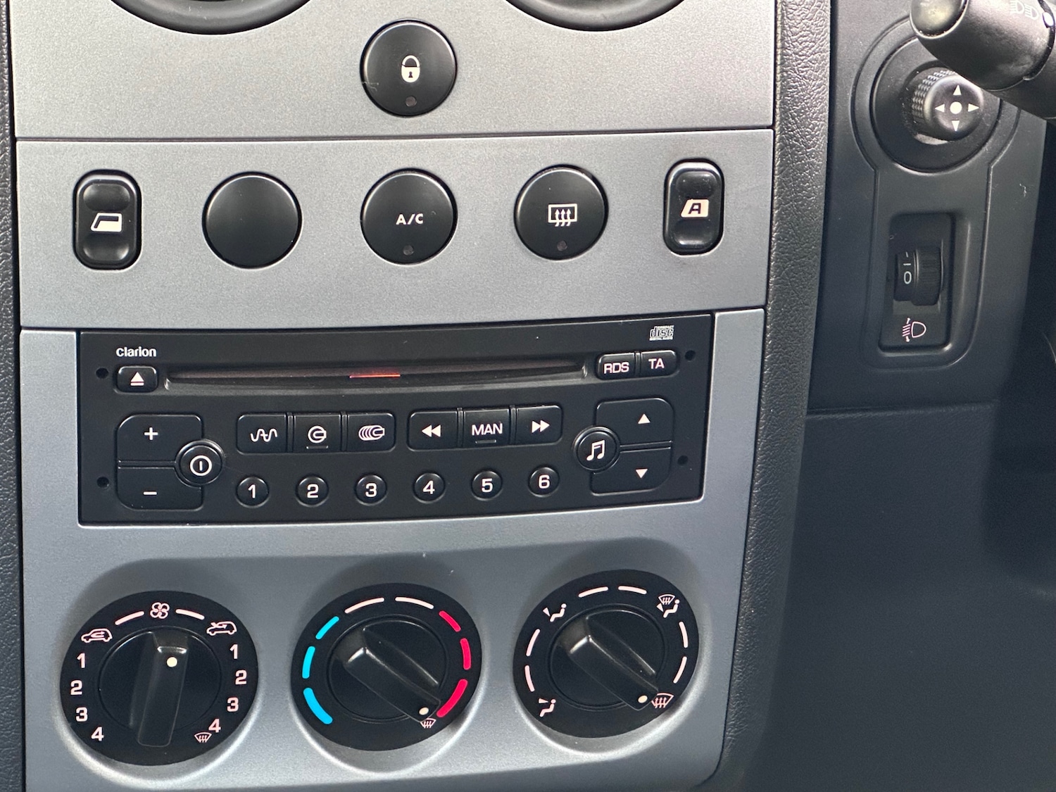 Used Peugeot Partner 2009 for sale - 77337703: Photo 38