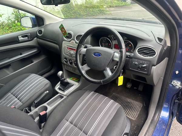 Used Ford Focus 2009 for sale - 74957818: Photo 13