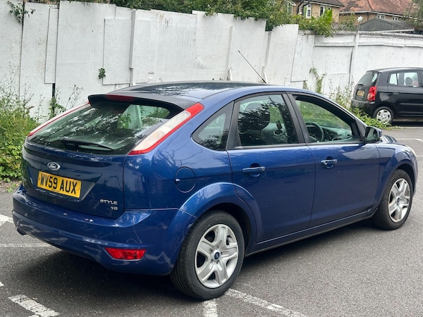 Used Ford Focus 2009 for sale - 74957818: Photo 28