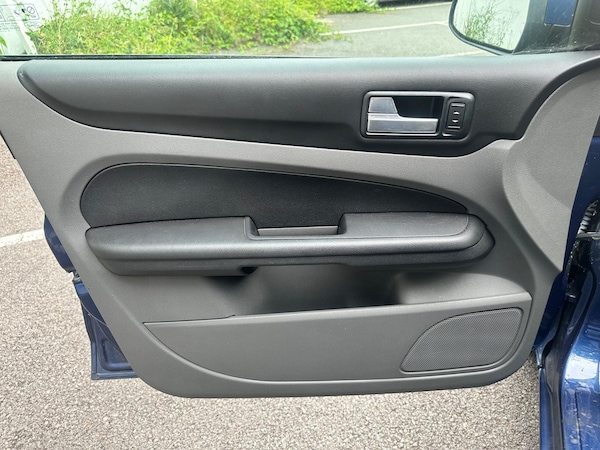 Used Ford Focus 2009 for sale - 74957818: Photo 33
