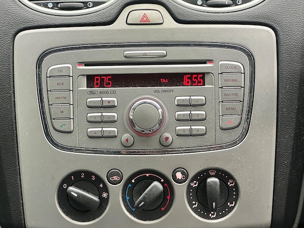 Used Ford Focus 2009 for sale - 74957818: Photo 44