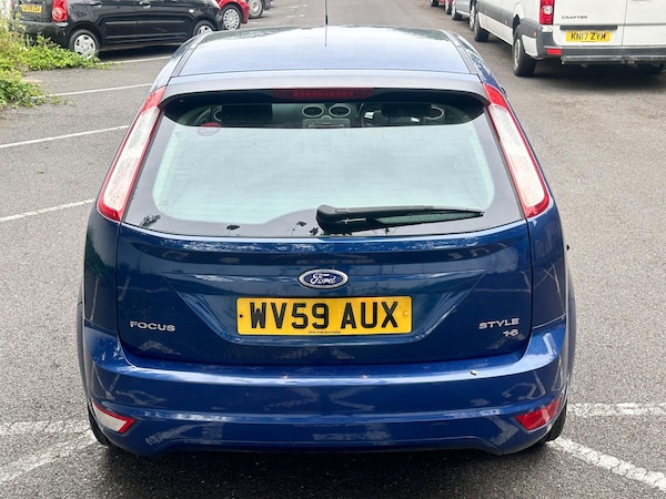 Used Ford Focus 2009 for sale - 74957818: Photo 6