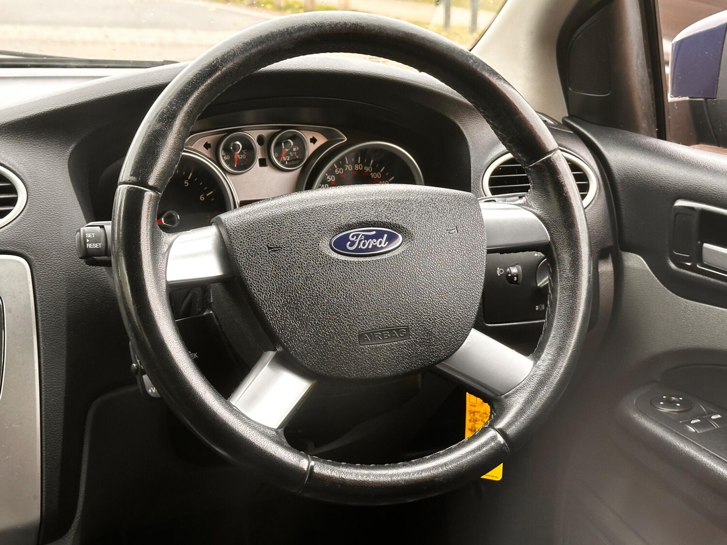 Used Ford Focus 2009 for sale - 74957818: Photo 86