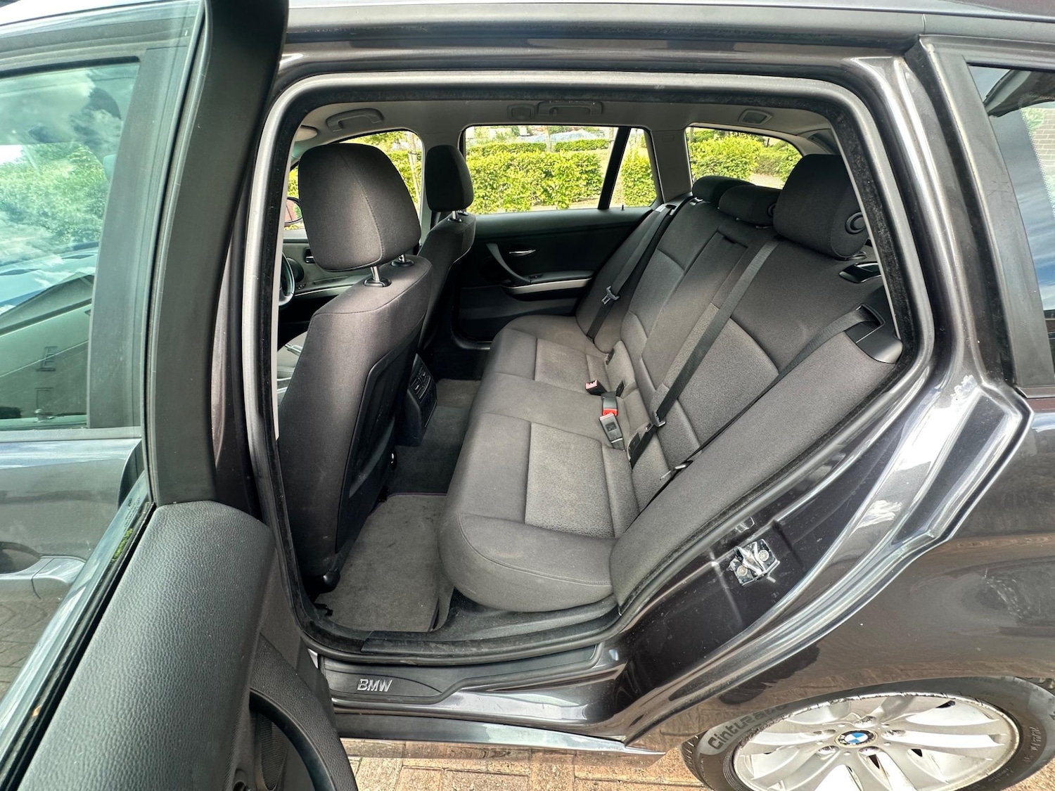 Vehicle 83