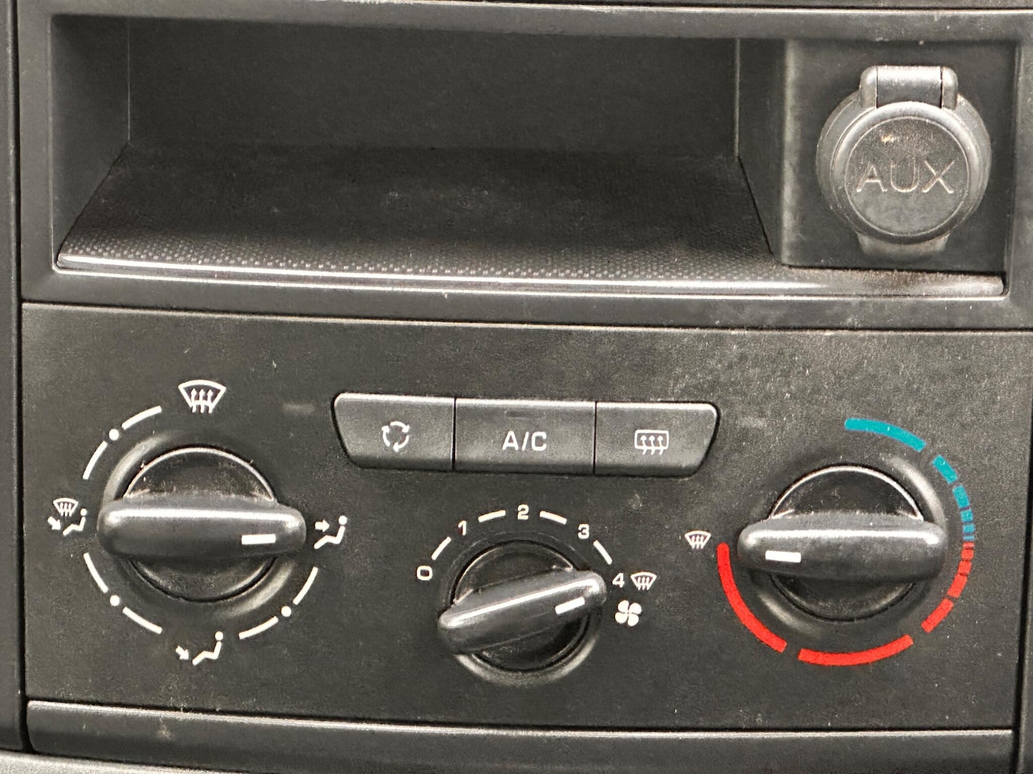 Used Citroen Berlingo 2017 for sale - 76284142: Photo 80