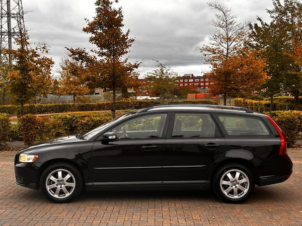 Used Volvo V50 2008 for sale - 76314290: Photo 33