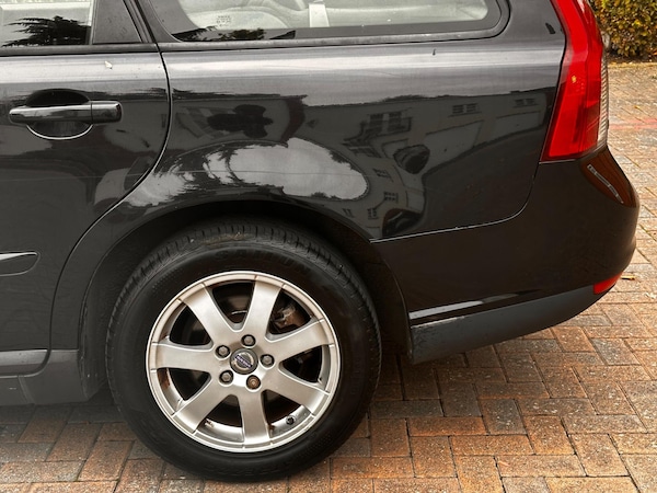Used Volvo V50 2008 for sale - 76314290: Photo 55