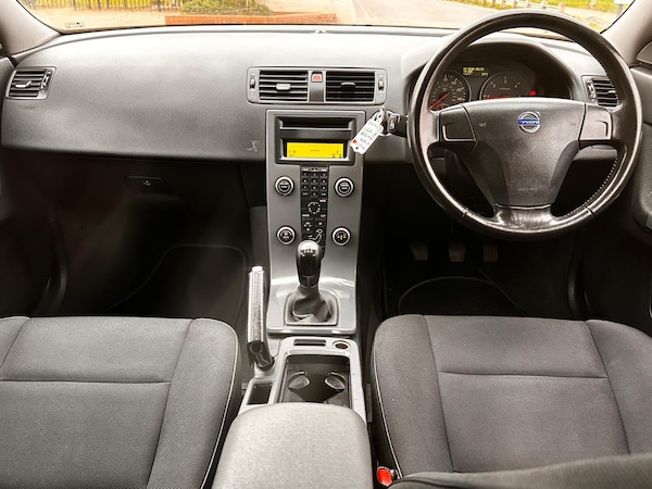 Used Volvo V50 2008 for sale - 76314290: Photo 83