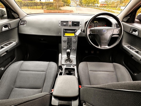 Used Volvo V50 2008 for sale - 76314290: Photo 84