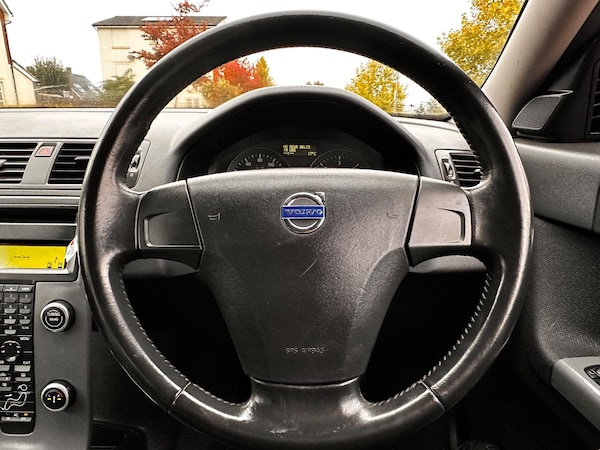 Used Volvo V50 2008 for sale - 76314290: Photo 93