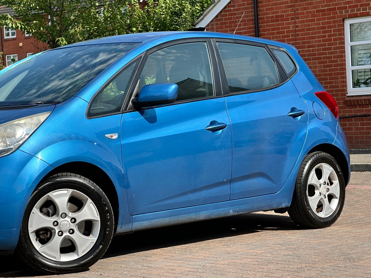 Used Kia Venga 2010 for sale - 77335699: Photo 13