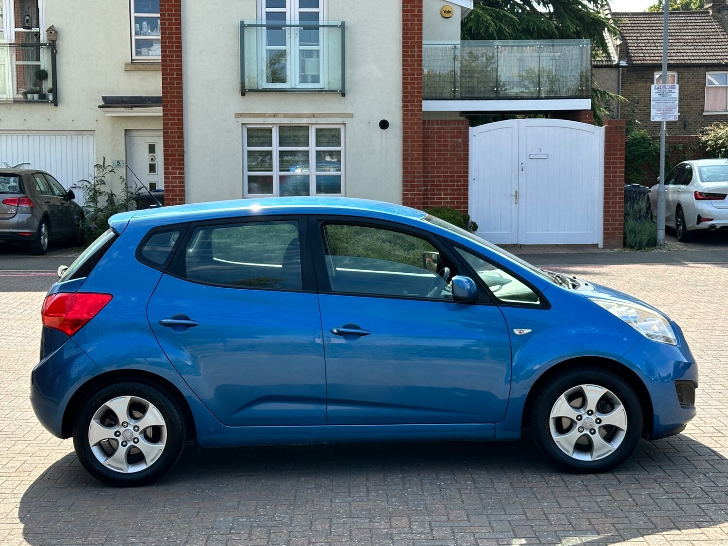 Used Kia Venga 2010 for sale - 77335699: Photo 32