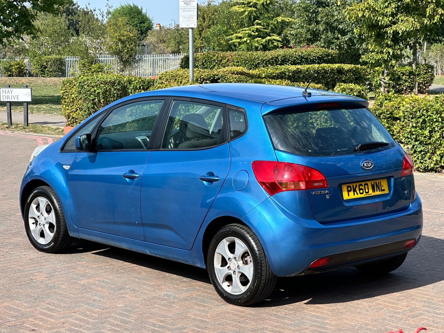 Used Kia Venga 2010 for sale - 77335699: Photo 34