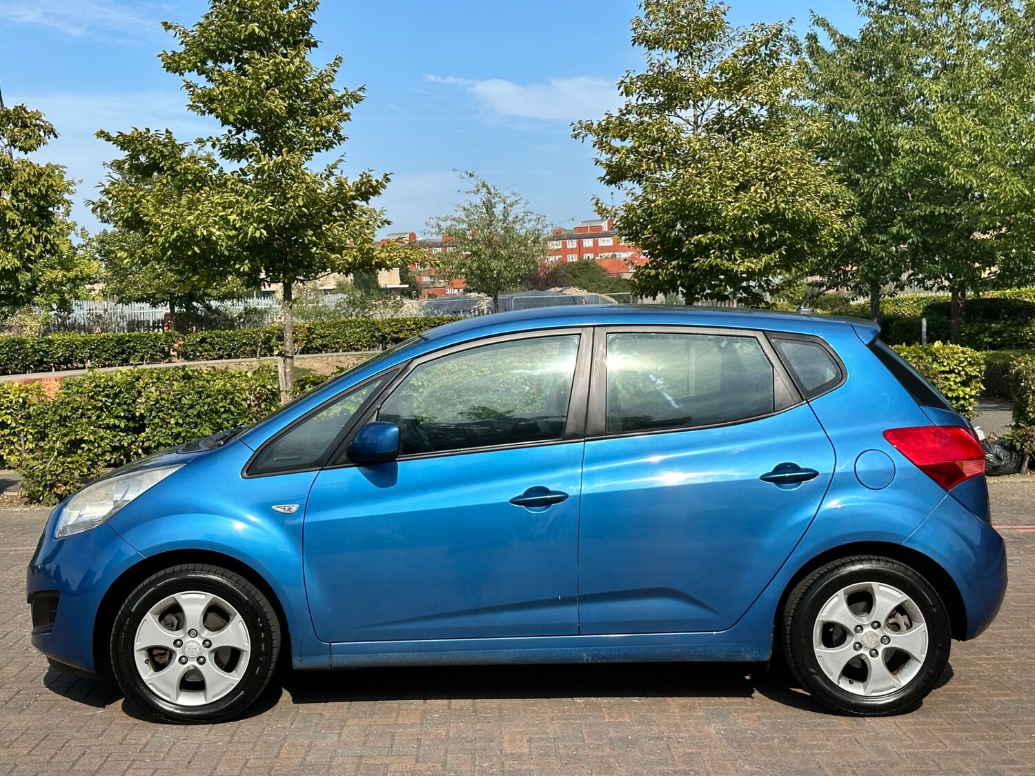 Used Kia Venga 2010 for sale - 77335699: Photo 35