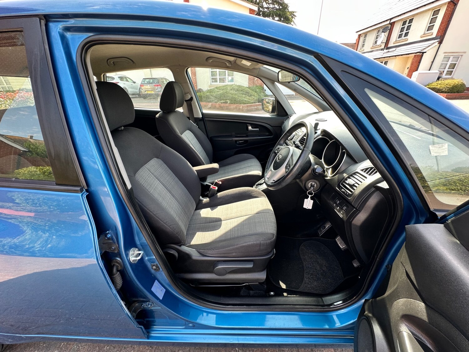 Used Kia Venga 2010 for sale - 77335699: Photo 65