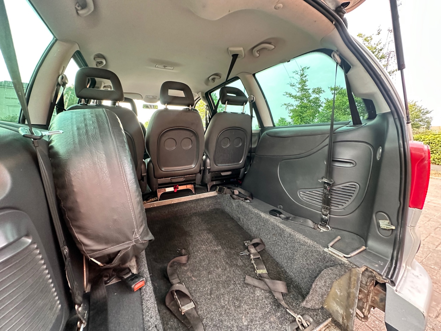 Used Volkswagen Sharan 2002 for sale - 77329492: Photo 30