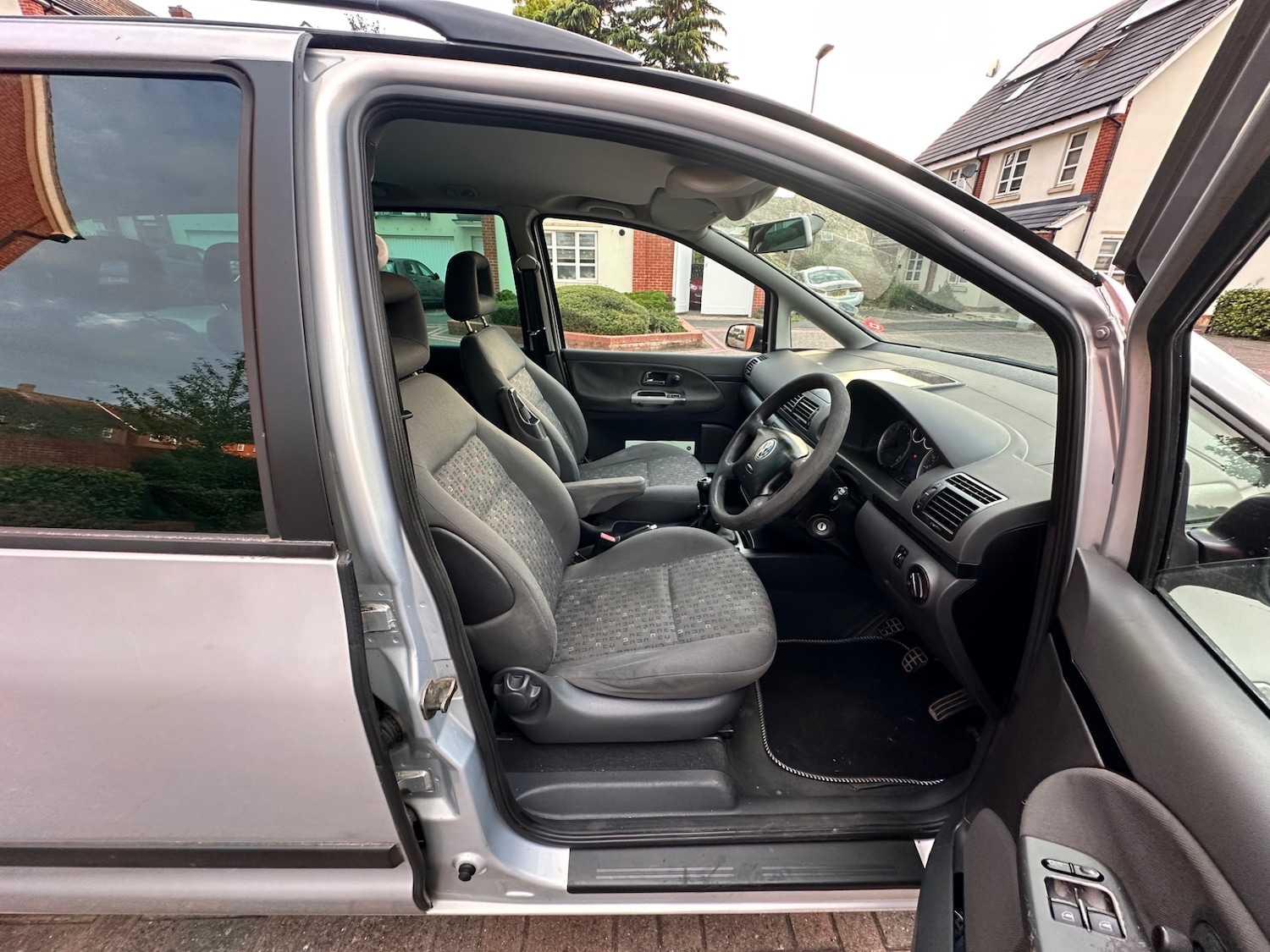 Used Volkswagen Sharan 2002 for sale - 77329492: Photo 70