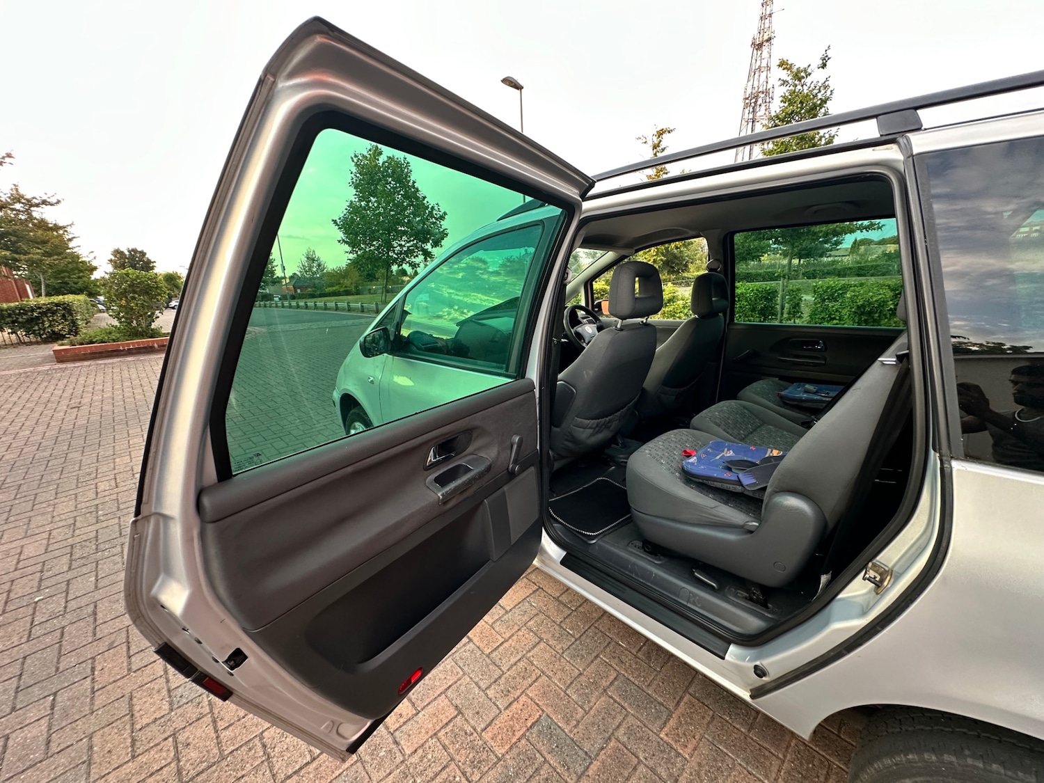 Used Volkswagen Sharan 2002 for sale - 77329492: Photo 80