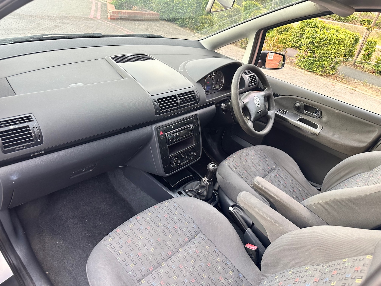 Used Volkswagen Sharan 2002 for sale - 77329492: Photo 94