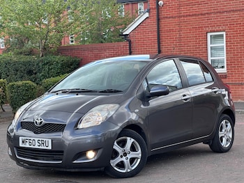 Used Toyota Yaris 2010 for sale - 79590253: Photo