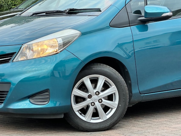 Used Toyota Yaris 2013 for sale - 75414012: Photo 17