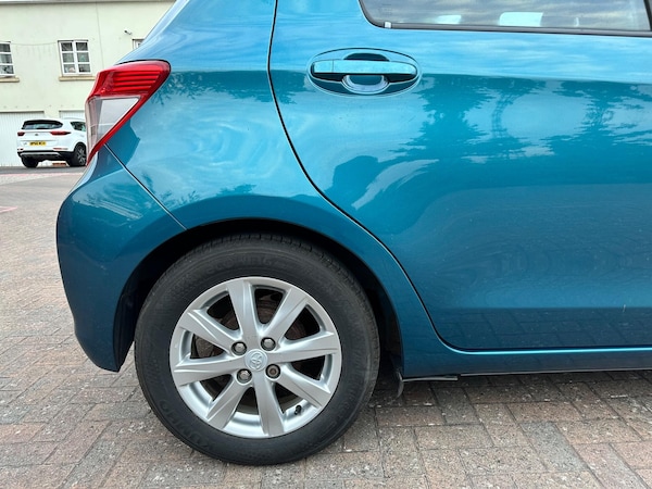 Used Toyota Yaris 2013 for sale - 75414012: Photo 35