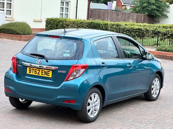 Used Toyota Yaris 2013 for sale - 75414012: Photo 36