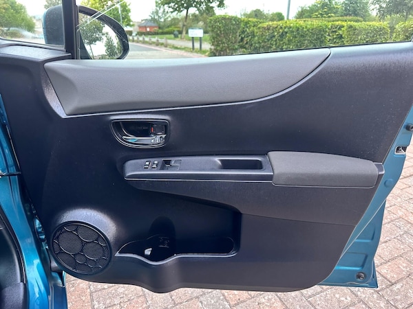 Used Toyota Yaris 2013 for sale - 75414012: Photo 55
