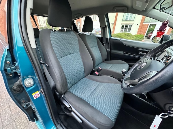 Used Toyota Yaris 2013 for sale - 75414012: Photo 61