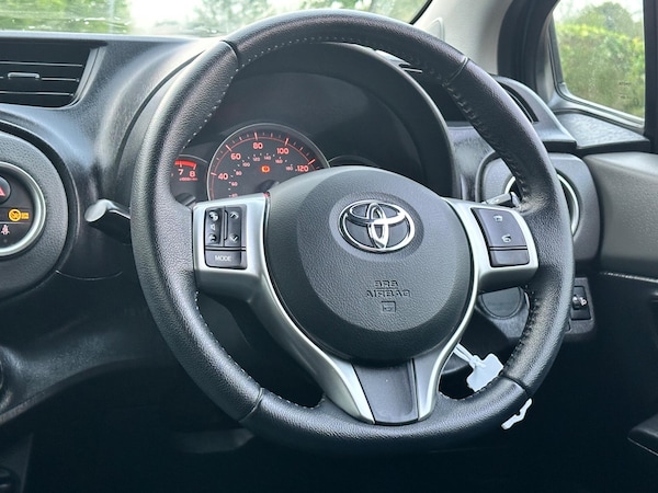Used Toyota Yaris 2013 for sale - 75414012: Photo 82