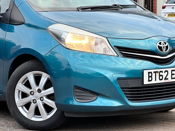 Used Toyota Yaris 2013 for sale - 75414012: Photo 8