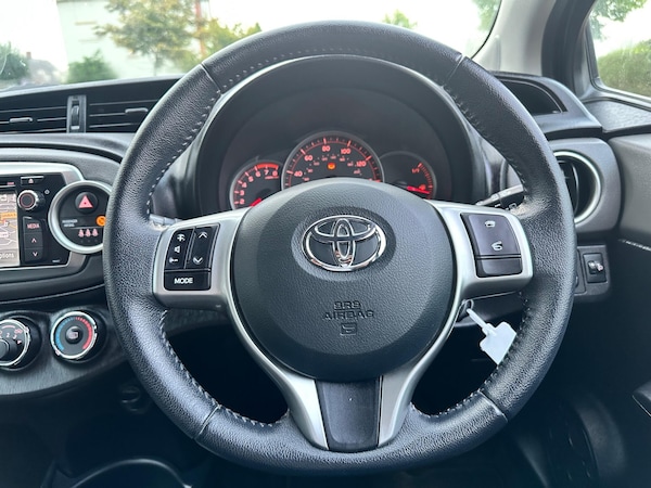 Used Toyota Yaris 2013 for sale - 75414012: Photo 93