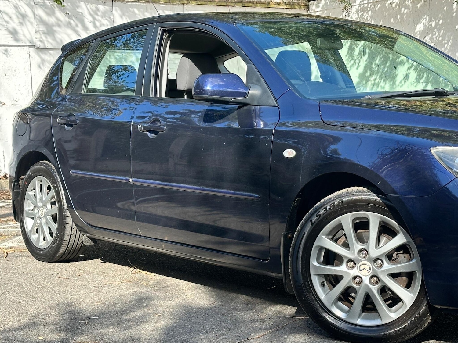 Used Mazda Mazda3 2008 for sale - 76108451: Photo 3