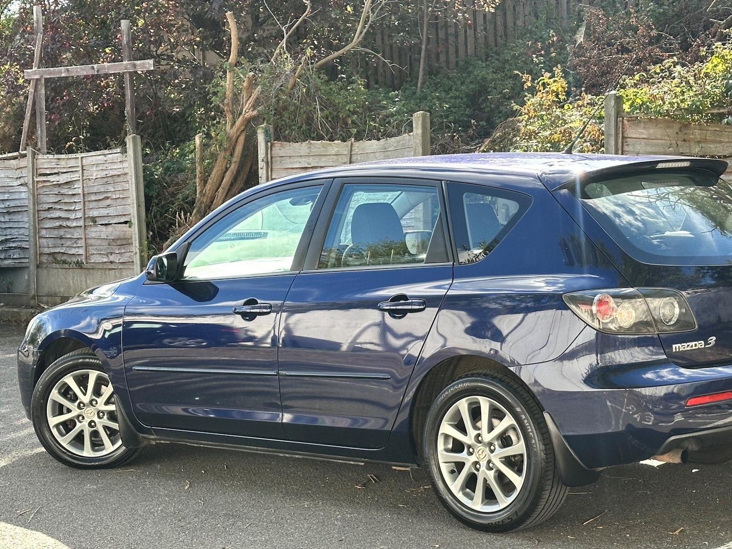 Used Mazda Mazda3 2008 for sale - 76108451: Photo 7