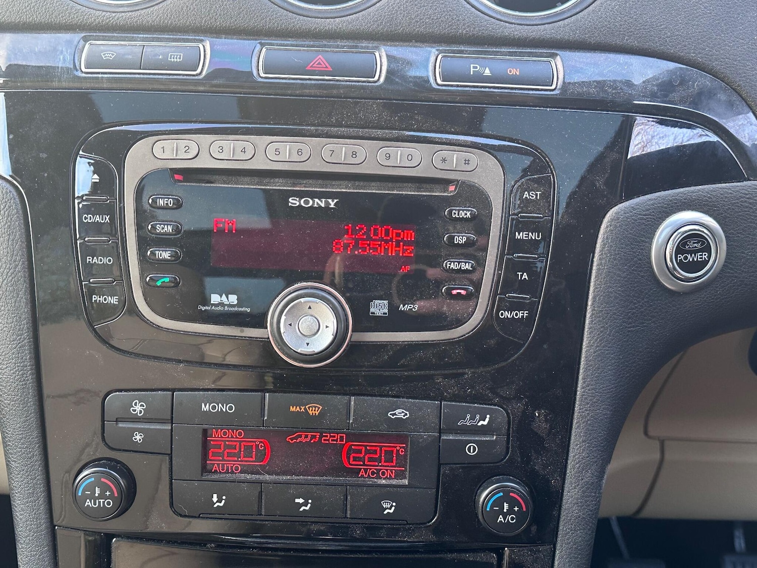 Used Ford Galaxy 2013 for sale - 76800941: Photo 24