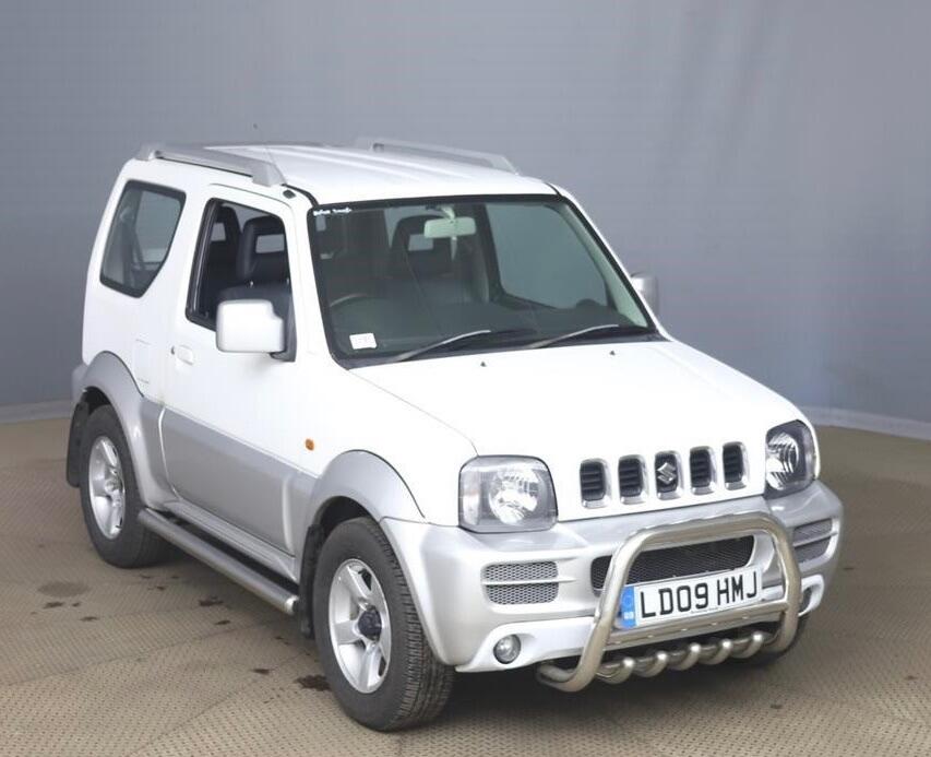 Used Suzuki Jimny 2009 for sale - 76560984: Photo 1