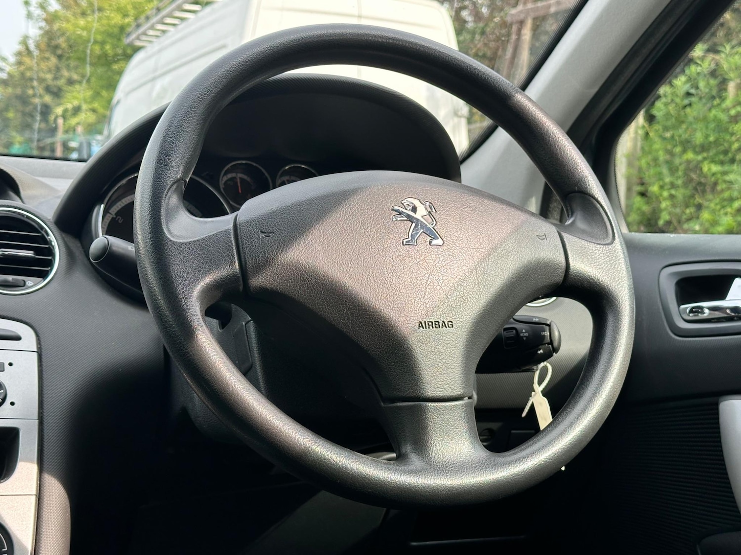 Vehicle 27