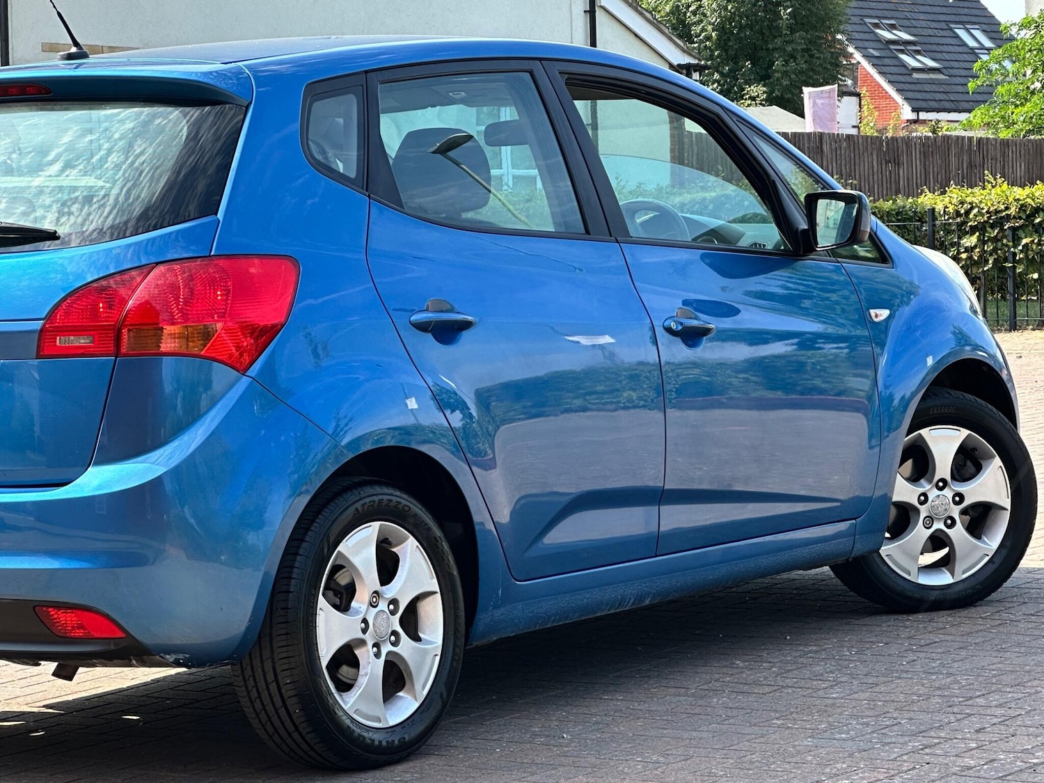 Vehicle 21