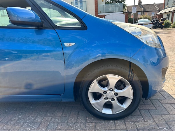Used Kia Venga 2010 for sale - 75539407: Photo 43