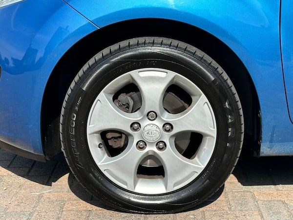Used Kia Venga 2010 for sale - 75539407: Photo 49