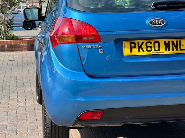 Used Kia Venga 2010 for sale - 75539407: Photo 57