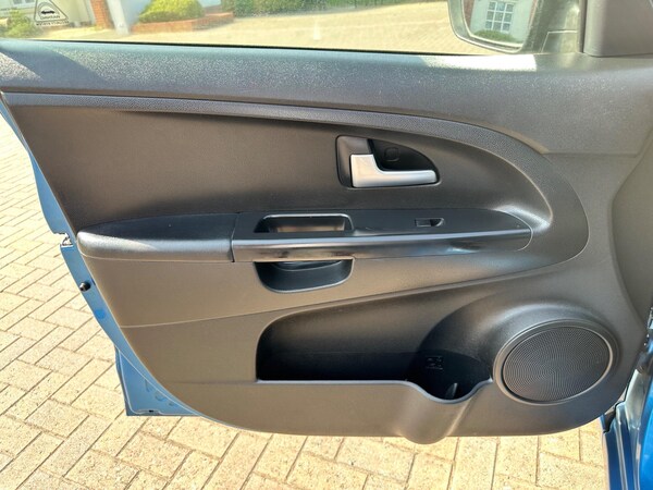 Used Kia Venga 2010 for sale - 75539407: Photo 72